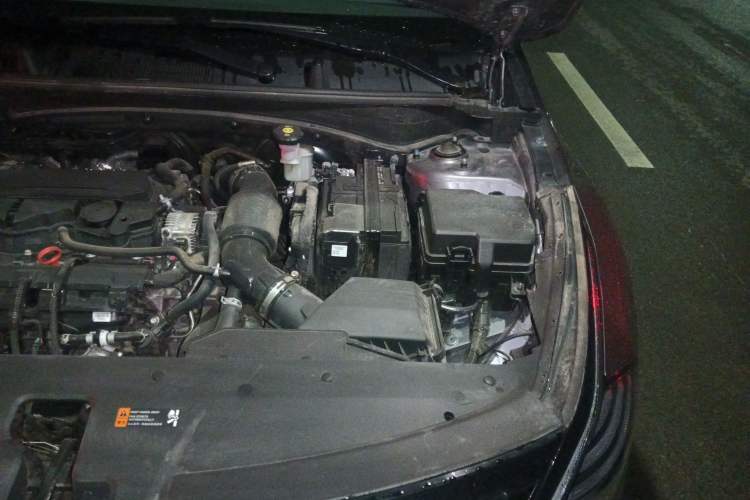 Used Kia Sportage (Chinese Domestic Model) 2023 1.5T Two-Wheel Drive Prestige Edition Engine Bay Left