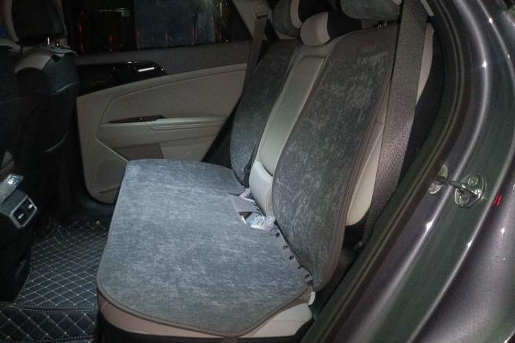 Used Kia Sportage (Chinese Domestic Model) 2023 1.5T Two-Wheel Drive Prestige Edition Left Rear Seat