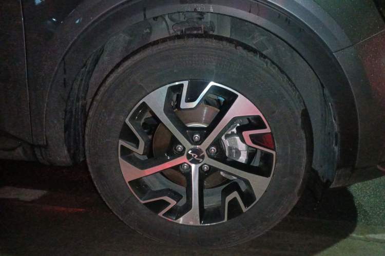 Used Kia Sportage (Chinese Domestic Model) 2023 1.5T Two-Wheel Drive Prestige Edition Right Front Wheel Hub