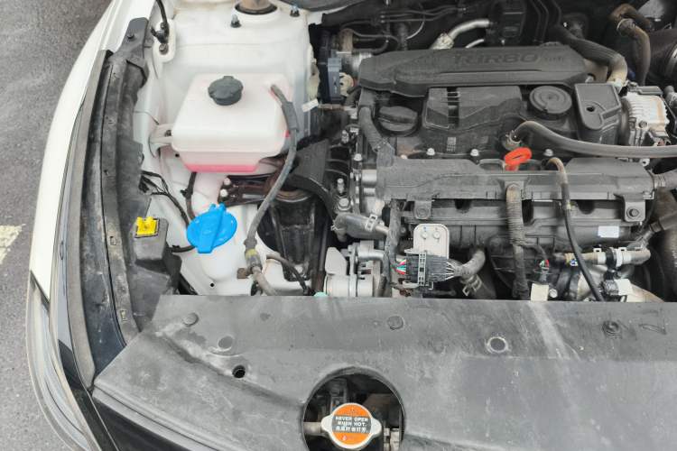 Used Kia Sportage (Chinese Domestic Model) 2023 1.5T Two-Wheel Drive Prestige Edition Engine Bay Right
