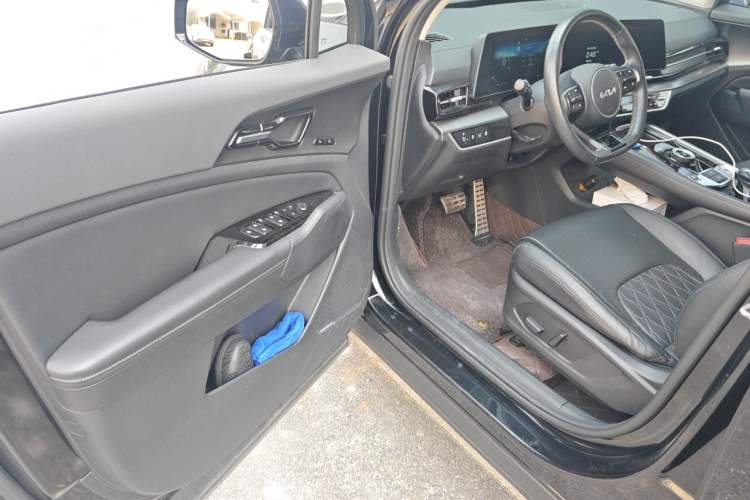 Used Kia Sportage (Chinese Domestic Model) 2023 2.0T Two-Wheel Drive Flagship Edition Driver Seat