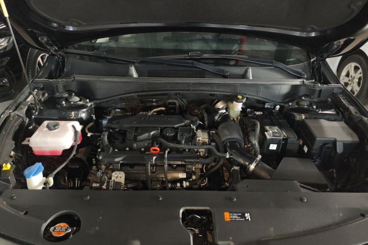 Used Kia Sportage (Chinese Domestic Model) 2023 1.5T Two-Wheel Drive Prestige Edition Engine Bay