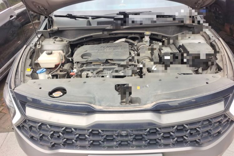 Used Kia Sportage (Chinese Domestic Model) 2023 2.0T Two-Wheel Drive Flagship Edition Engine Bay