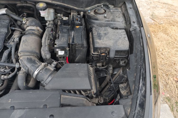Used Kia Sportage (Chinese Domestic Model) 2023 2.0T Two-Wheel-Drive Prestige Edition Engine Bay Left