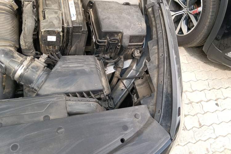 Used Kia Sportage (Chinese Domestic Model) 2023 2.0T Two-Wheel-Drive Prestige Edition Engine Bay Left