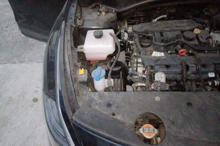 Used Kia Sportage (Chinese Domestic Model) 2023 1.5T Two-Wheel Drive Prestige Edition Engine Bay Right