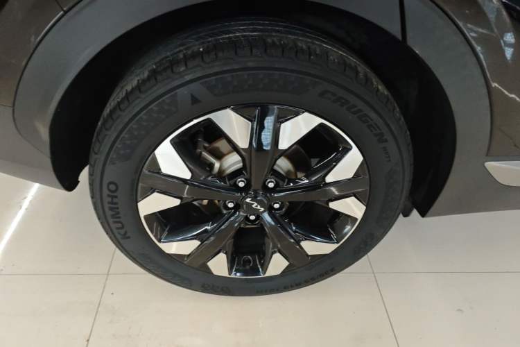 Used Kia Sportage (Chinese Domestic Model) 2023 2.0T Two-Wheel-Drive Prestige Edition Exterior 2