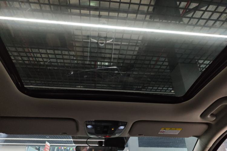 Used Kia Sportage (Chinese Domestic Model) 2023 2.0T Two-Wheel-Drive Prestige Edition Headliner