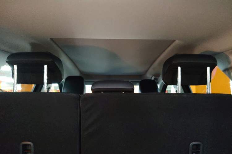 Used Kia Sportage (Chinese Domestic Model) 2023 2.0T Two-Wheel-Drive Prestige Edition Headliner