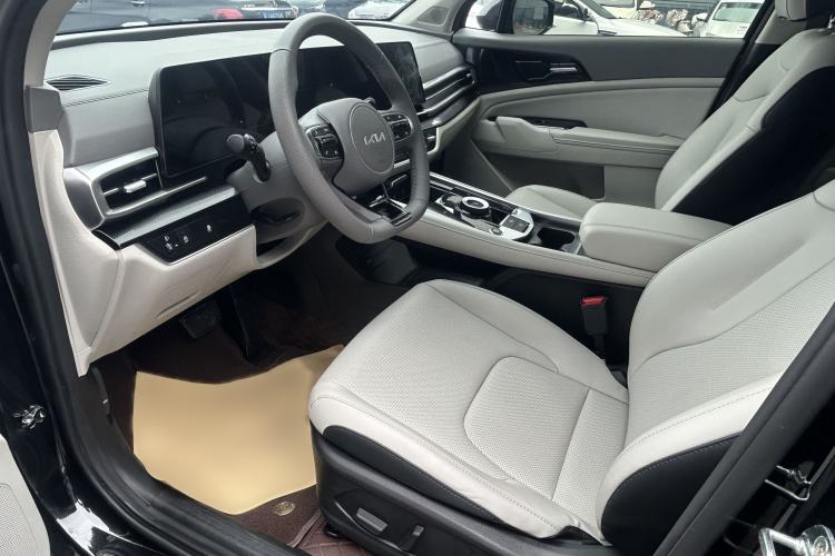 Used Kia Sportage (Chinese Domestic Model) 2023 1.5T Two-Wheel Drive Prestige Edition Interior 2