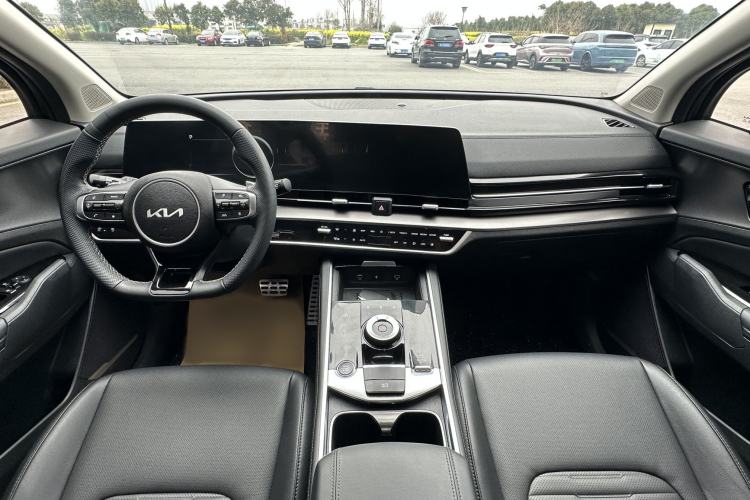 Used Kia Sportage (Chinese Domestic Model) 2023 2.0T Two-Wheel-Drive Prestige Edition Interior 2