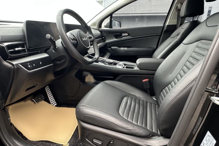 Used Kia Sportage (Chinese Domestic Model) 2023 2.0T Two-Wheel-Drive Prestige Edition Interior 3