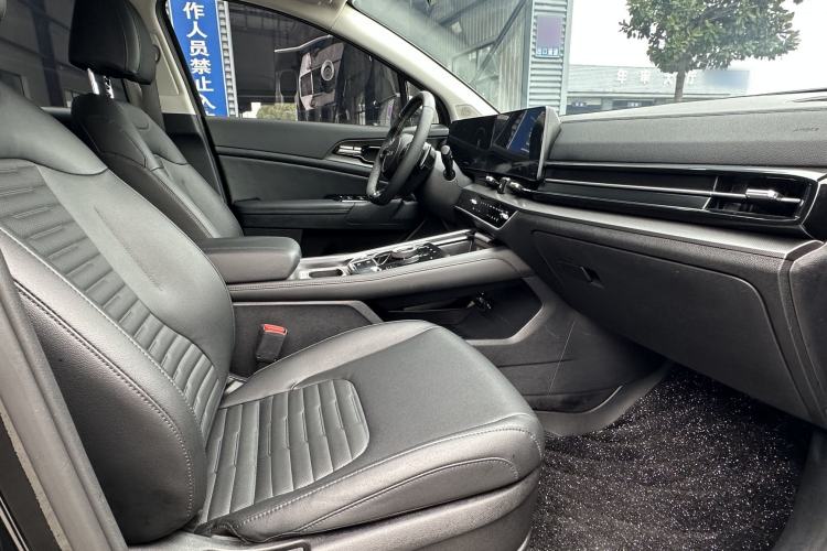 Used Kia Sportage (Chinese Domestic Model) 2023 2.0T Two-Wheel-Drive Prestige Edition Interior 4