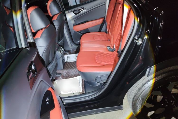 Used Kia Sportage (Chinese Domestic Model) 2023 2.0T Four-Wheel Drive Flagship Version Left Rear Seat