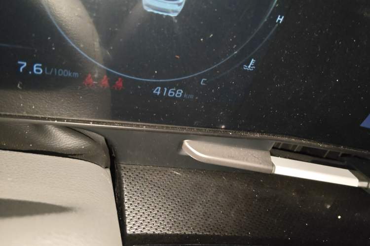 Used Kia Sportage (Chinese Domestic Model) 2023 1.5T Two-Wheel Drive Prestige Edition Odometer Close Up