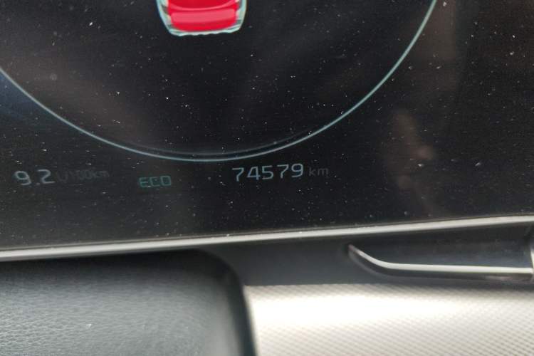 Used Kia Sportage (Chinese Domestic Model) 2023 2.0T Two-Wheel-Drive Prestige Edition Odometer Close Up