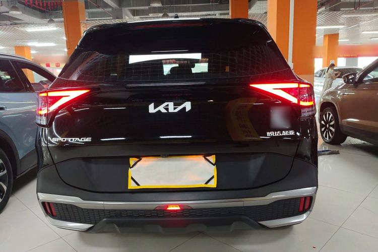 Used Kia Sportage (Chinese Domestic Model) 2023 2.0T Two-Wheel-Drive Prestige Edition Rear