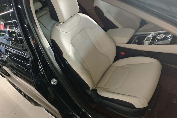 Used Kia Sportage (Chinese Domestic Model) 2023 1.5T Two-Wheel Drive Prestige Edition Right Front Seat