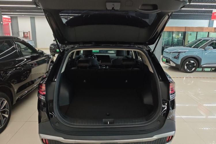 Used Kia Sportage (Chinese Domestic Model) 2023 2.0T Two-Wheel-Drive Prestige Edition Trunk
