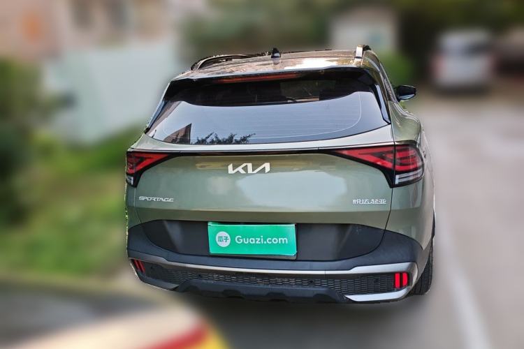 Used Kia Sportage (Chinese Domestic Model) 2023 2.0L HEV Two-Wheel Drive Flagship Edition Rear
