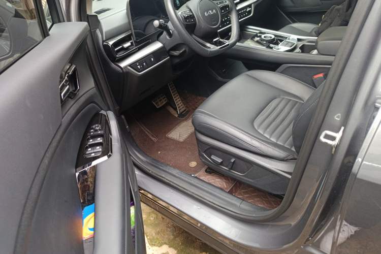 Used Kia Sportage (Chinese Domestic Model) 2023 2.0T Two-Wheel-Drive Prestige Edition Driver Seat