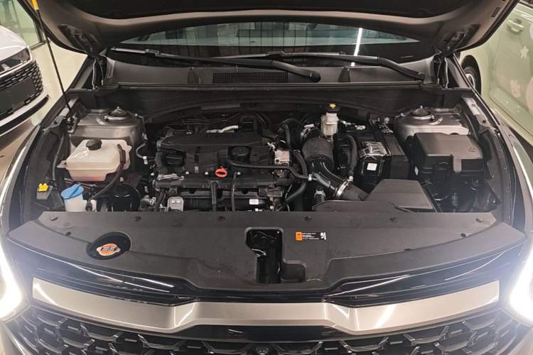 Used Kia Sportage (Chinese Domestic Model) 2023 1.5T Two-Wheel Drive Prestige Edition Engine Bay