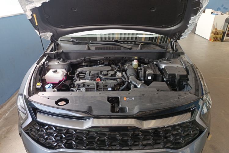 Used Kia Sportage (Chinese Domestic Model) 2023 1.5T Two-Wheel Drive Prestige Edition Engine Bay