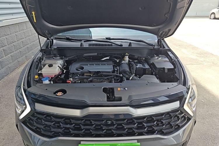 Used Kia Sportage (Chinese Domestic Model) 2023 2.0T Two-Wheel-Drive Prestige Edition Engine Bay