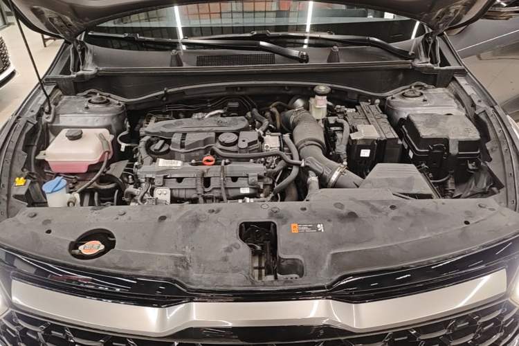 Used Kia Sportage (Chinese Domestic Model) 2023 1.5T Two-Wheel Drive Prestige Edition Engine Bay