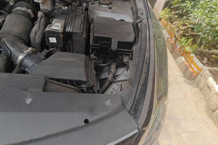 Used Kia Sportage (Chinese Domestic Model) 2023 2.0T Two-Wheel-Drive Prestige Edition Engine Bay Left