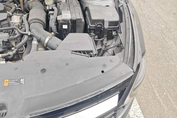 Used Kia Sportage (Chinese Domestic Model) 2023 1.5T Two-Wheel Drive Prestige Edition Engine Bay Left