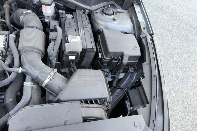 Used Kia Sportage (Chinese Domestic Model) 2023 1.5T Two-Wheel Drive Prestige Edition Engine Bay Left