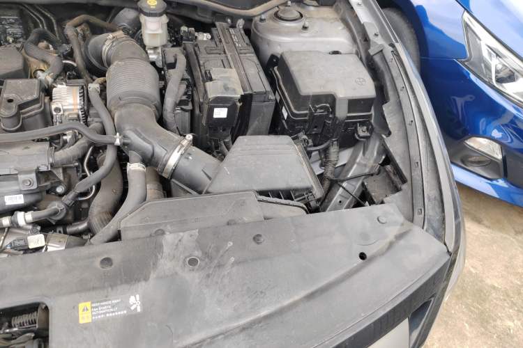 Used Kia Sportage (Chinese Domestic Model) 2023 1.5T Two-Wheel Drive Prestige Edition Engine Bay Left