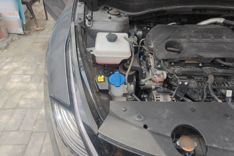 Used Kia Sportage (Chinese Domestic Model) 2023 2.0T Two-Wheel-Drive Prestige Edition Engine Bay Right