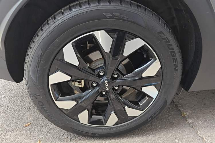 Used Kia Sportage (Chinese Domestic Model) 2023 2.0T Two-Wheel-Drive Prestige Edition Exterior 2