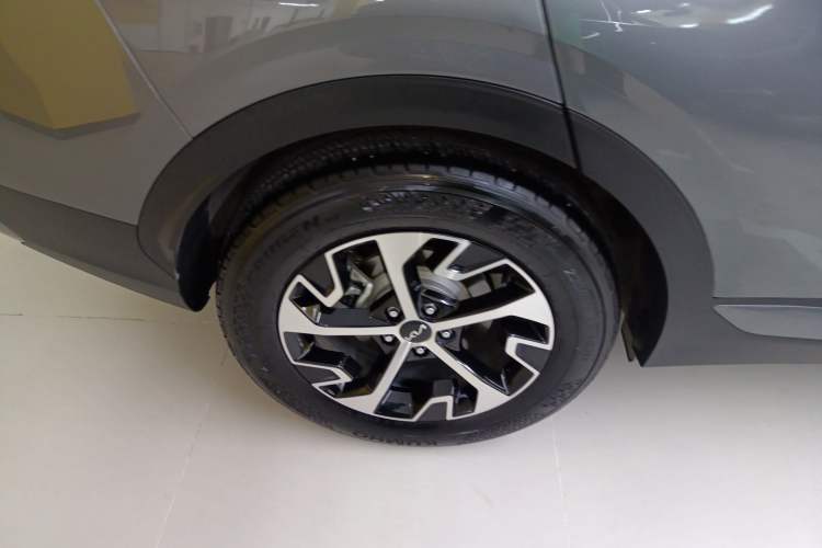 Used Kia Sportage (Chinese Domestic Model) 2023 1.5T Two-Wheel Drive Prestige Edition Exterior 5