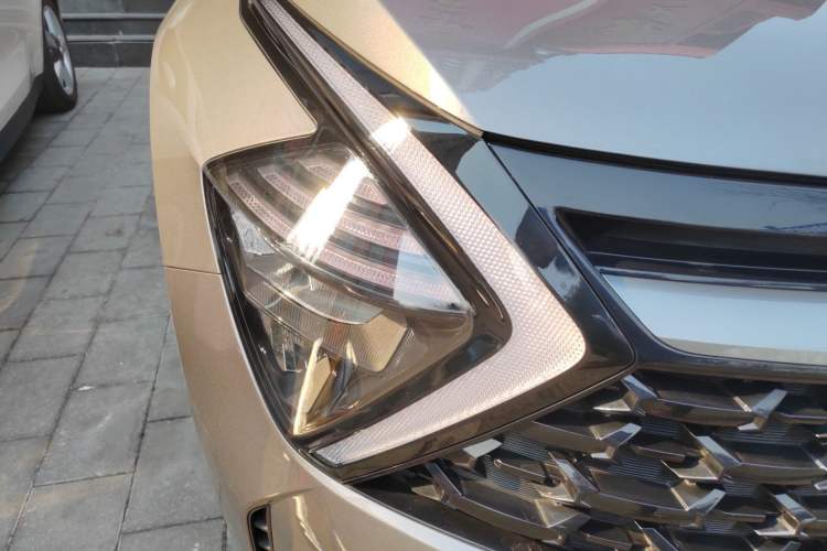Used Kia Sportage (Chinese Domestic Model) 2023 1.5T Two-Wheel Drive Prestige Edition Exterior 6