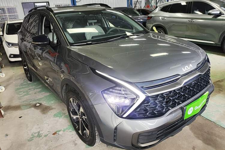 Used Kia Sportage (Chinese Domestic Model) 2023 1.5T Two-Wheel Drive Prestige Edition Front Right 45 Deg