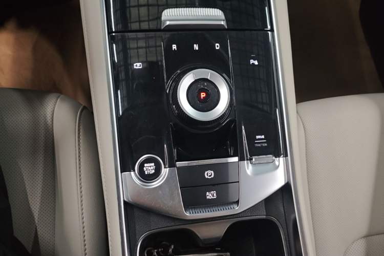 Used Kia Sportage (Chinese Domestic Model) 2023 1.5T Two-Wheel Drive Prestige Edition Gear Lever