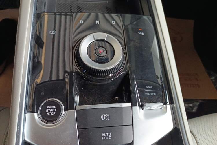 Used Kia Sportage (Chinese Domestic Model) 2023 1.5T Two-Wheel Drive Prestige Edition Gear Lever