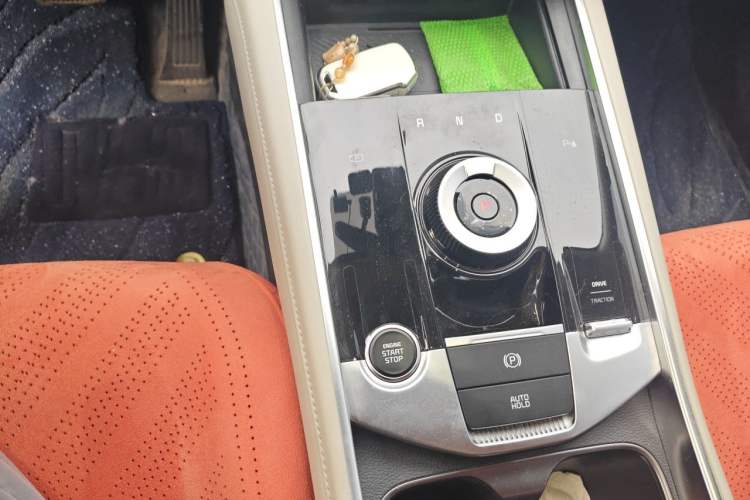 Used Kia Sportage (Chinese Domestic Model) 2023 1.5T Two-Wheel Drive Prestige Edition Gear Lever