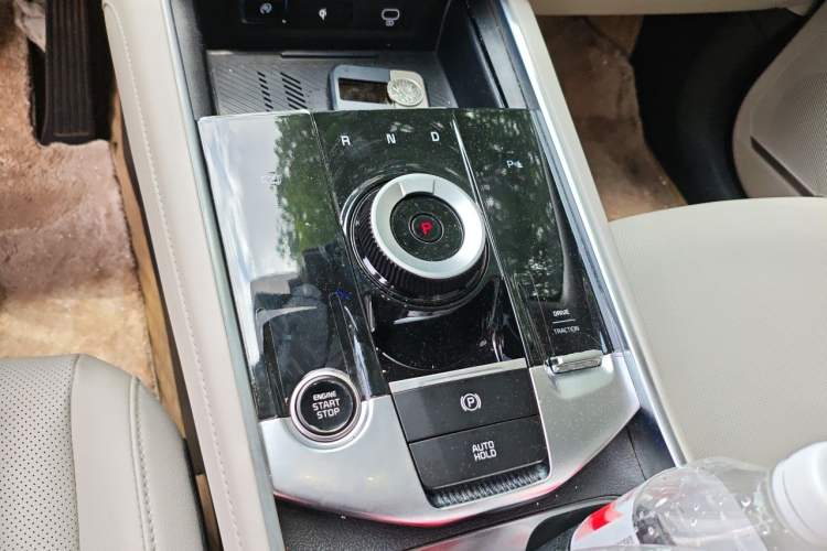 Used Kia Sportage (Chinese Domestic Model) 2023 1.5T Two-Wheel Drive Prestige Edition Gear Lever