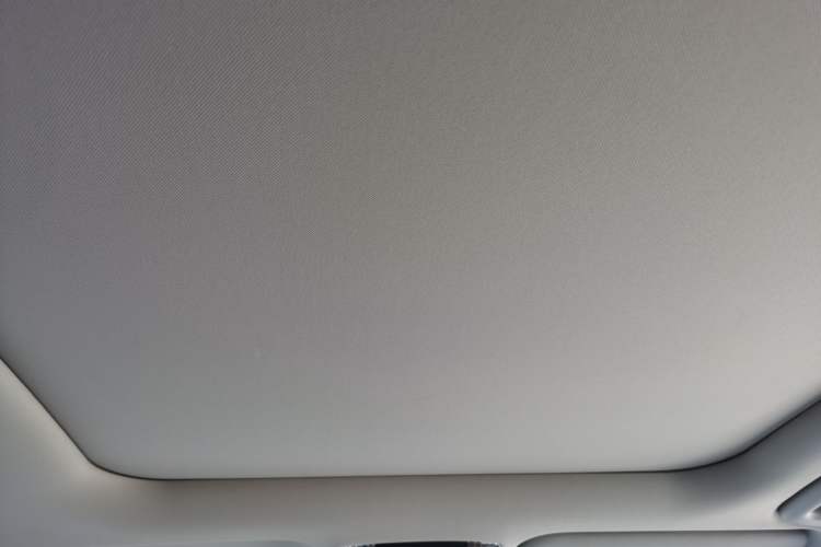 Used Kia Sportage (Chinese Domestic Model) 2023 1.5T Two-Wheel Drive Prestige Edition Headliner