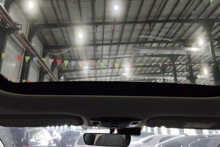 Used Kia Sportage (Chinese Domestic Model) 2023 1.5T Two-Wheel Drive Prestige Edition Headliner