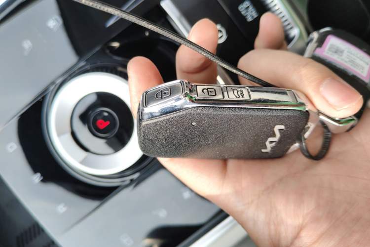 Used Kia Sportage (Chinese Domestic Model) 2023 2.0L HEV Two-Wheel Drive Flagship Edition Interior 1