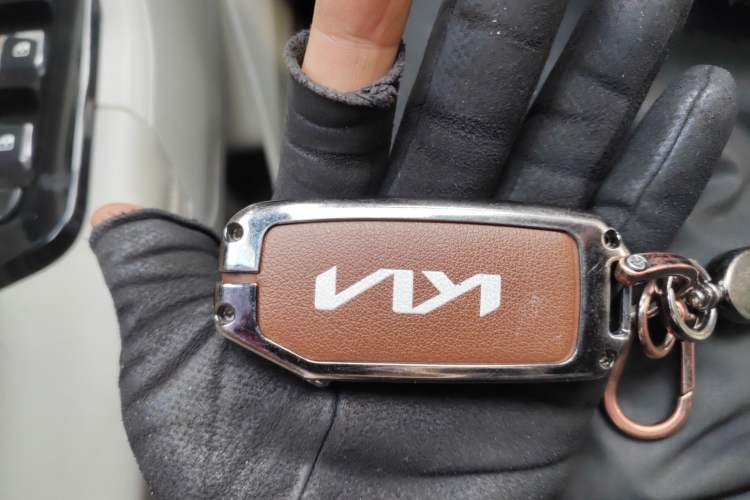 Used Kia Sportage (Chinese Domestic Model) 2023 1.5T Two-Wheel Drive Prestige Edition Interior 1