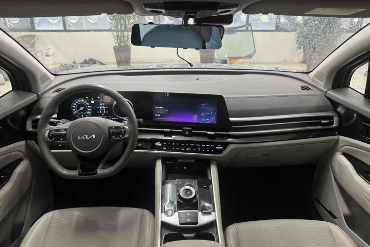 Used Kia Sportage (Chinese Domestic Model) 2023 1.5T Two-Wheel Drive Prestige Edition Interior 1