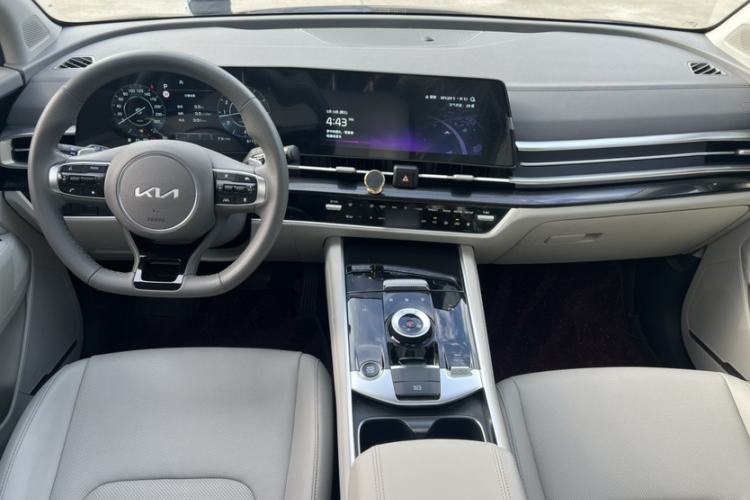 Used Kia Sportage (Chinese Domestic Model) 2023 1.5T Two-Wheel Drive Prestige Edition Interior 10