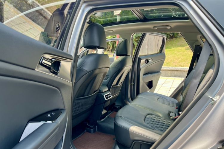Used Kia Sportage (Chinese Domestic Model) 2023 2.0T Two-Wheel Drive Flagship Edition Interior 13