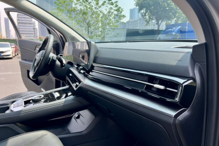 Used Kia Sportage (Chinese Domestic Model) 2023 2.0T Two-Wheel Drive Flagship Edition Interior 2